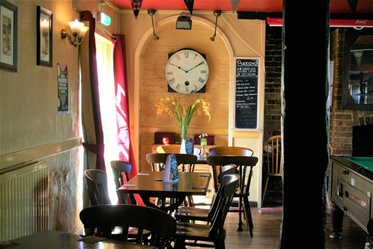 The White Horse Beyton Exterior foto